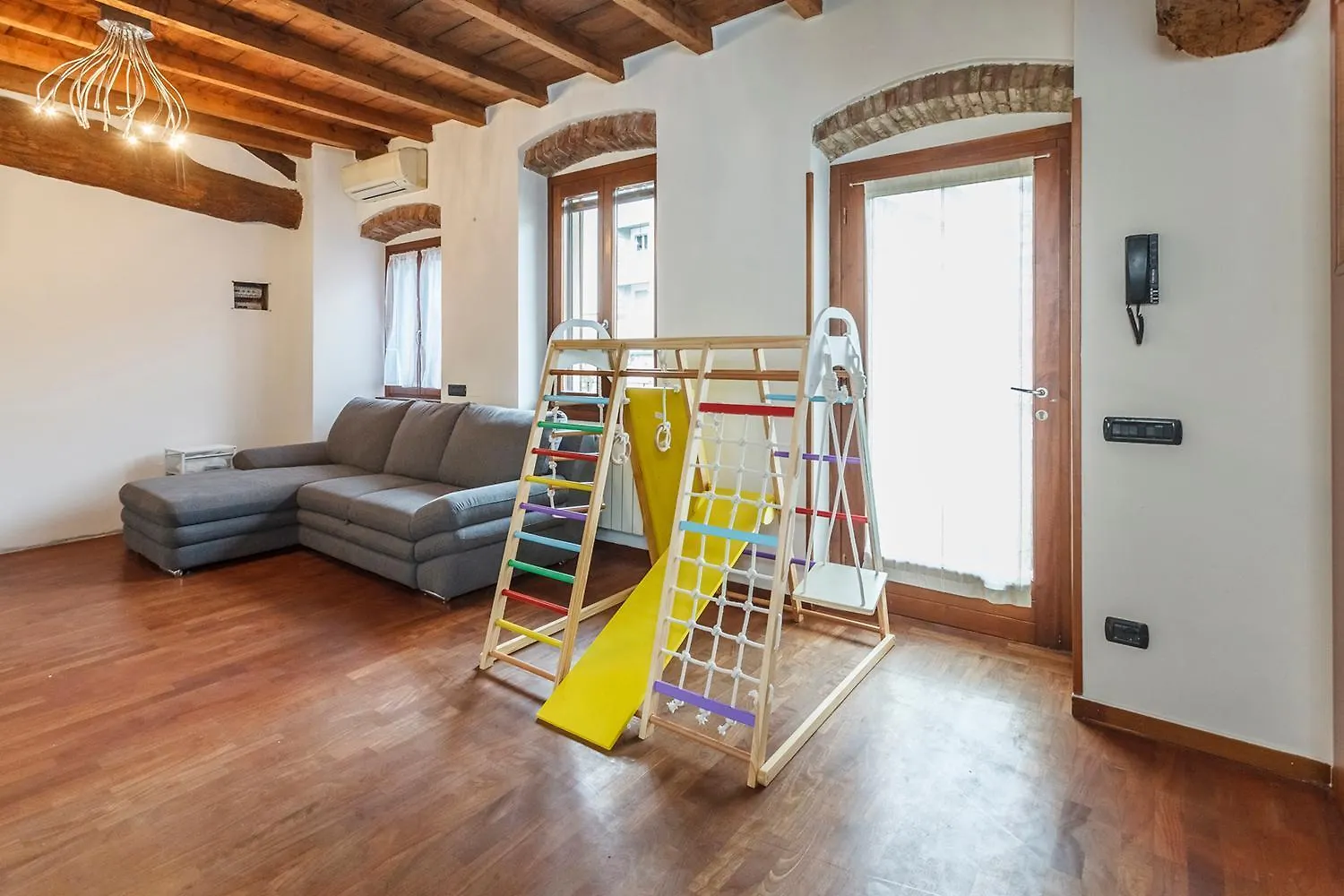 Appartamento Con Travi A Vista Bergamo Apartment