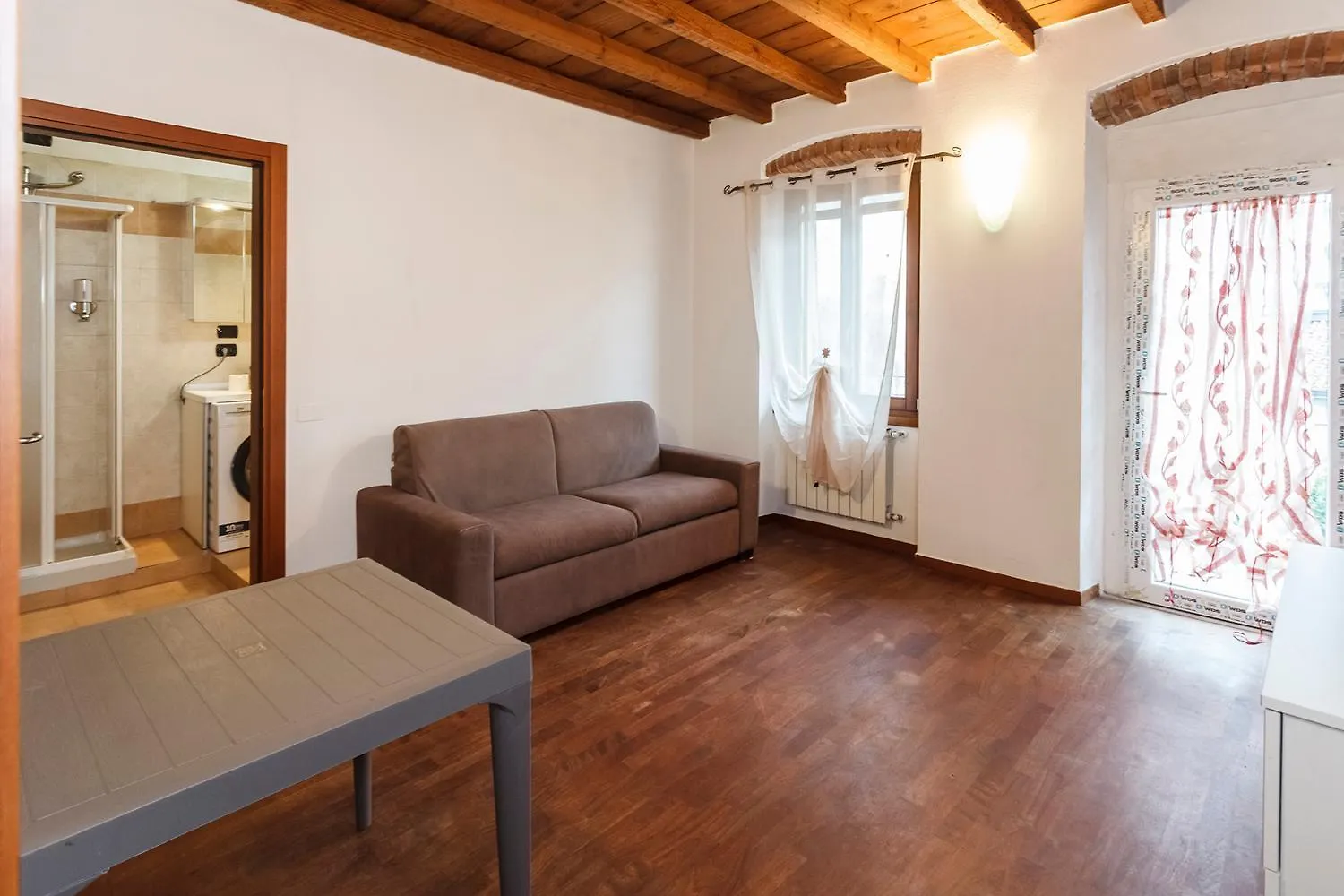 Apartment Appartamento Con Travi A Vista Bergamo Italy