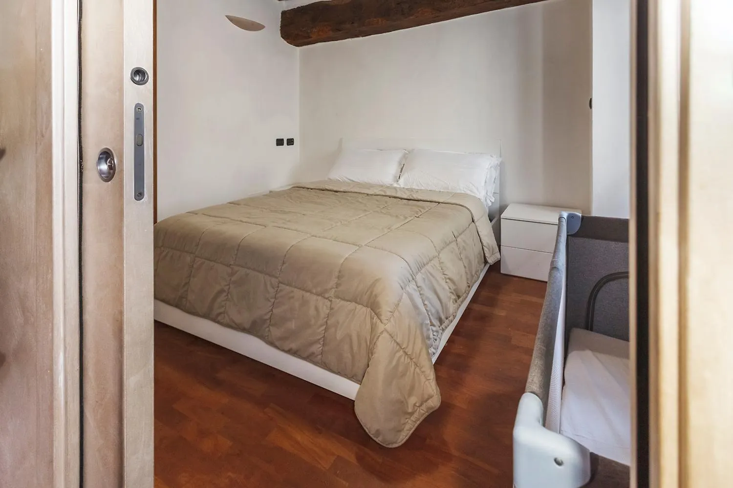 Appartamento Con Travi A Vista Bergamo